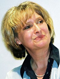 Poträttbild av Minette Walters