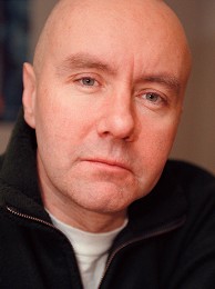 Poträttbild av Irvine Welsh