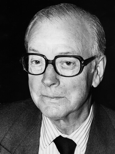 Portrait image of Eric Ambler