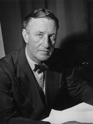 Portrait image of Ian Fleming