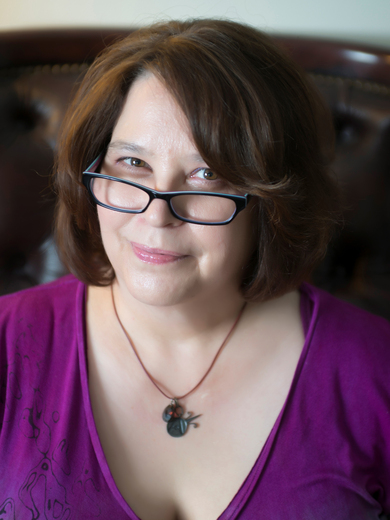 Portrait image of Rachel Caine